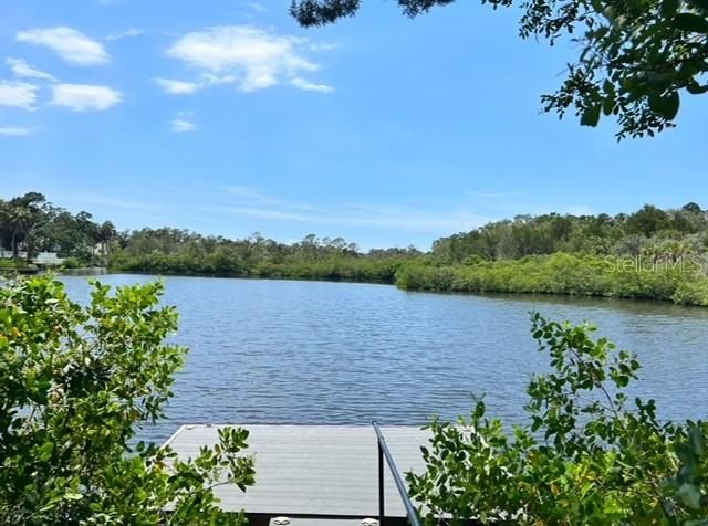 En Venta: $279,000 (2 camas, 1 baños, 1147 Pies cuadrados)