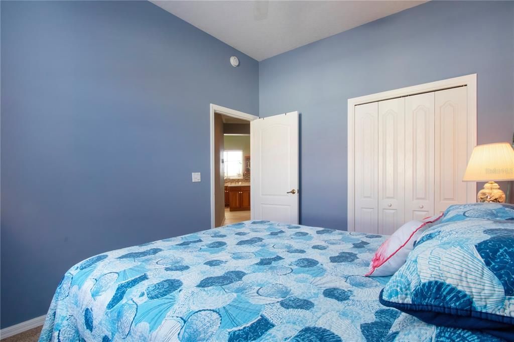 待售: $485,000 (3 贝兹, 2 浴室, 2117 平方英尺)