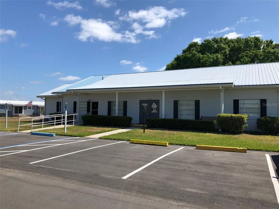 На продажу: $114,400 (2 спален, 2 ванн, 1104 Квадратных фут)