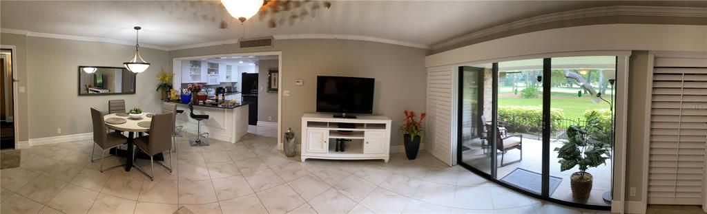 Под контрактом: $2,400 (1 спален, 1 ванн, 825 Квадратных фут)