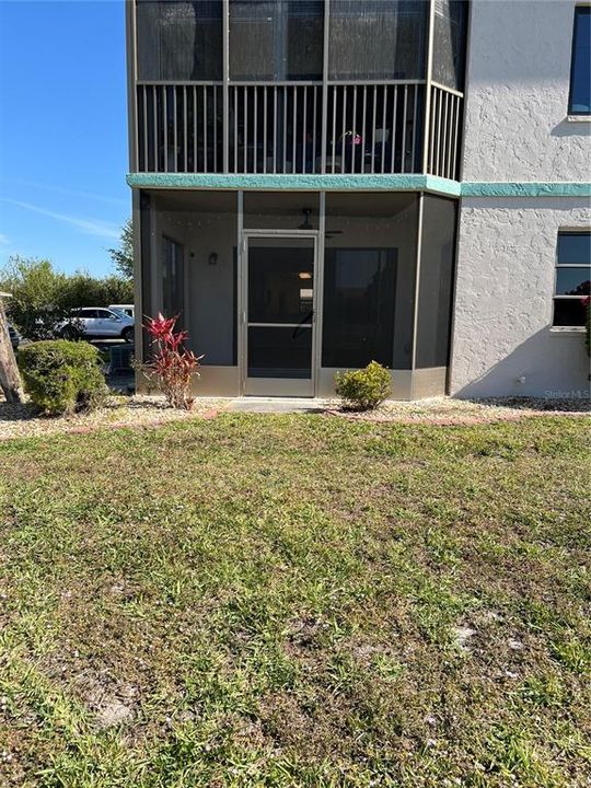 For Rent: $2,000 (2 beds, 2 baths, 1228 Square Feet)