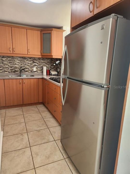 Active With Contract: $435,000 (3 beds, 2 baths, 2396 Square Feet)