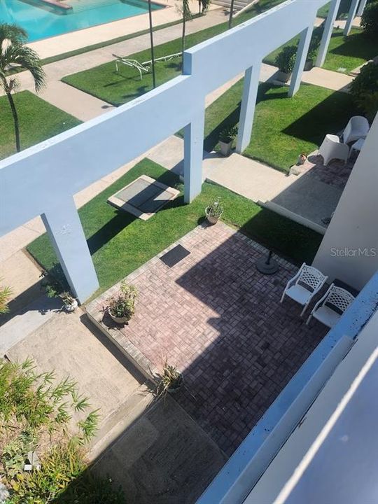 Active With Contract: $435,000 (3 beds, 2 baths, 2396 Square Feet)