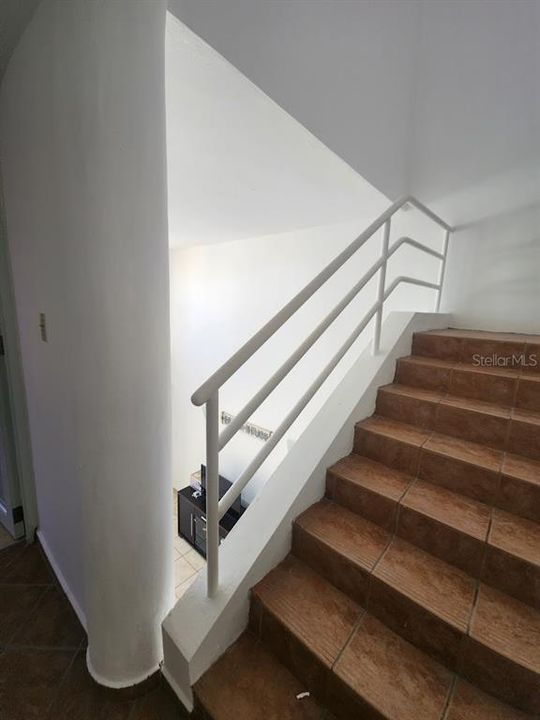 Active With Contract: $435,000 (3 beds, 2 baths, 2396 Square Feet)