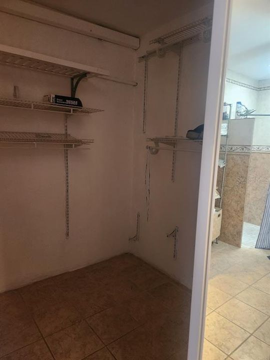 Active With Contract: $435,000 (3 beds, 2 baths, 2396 Square Feet)