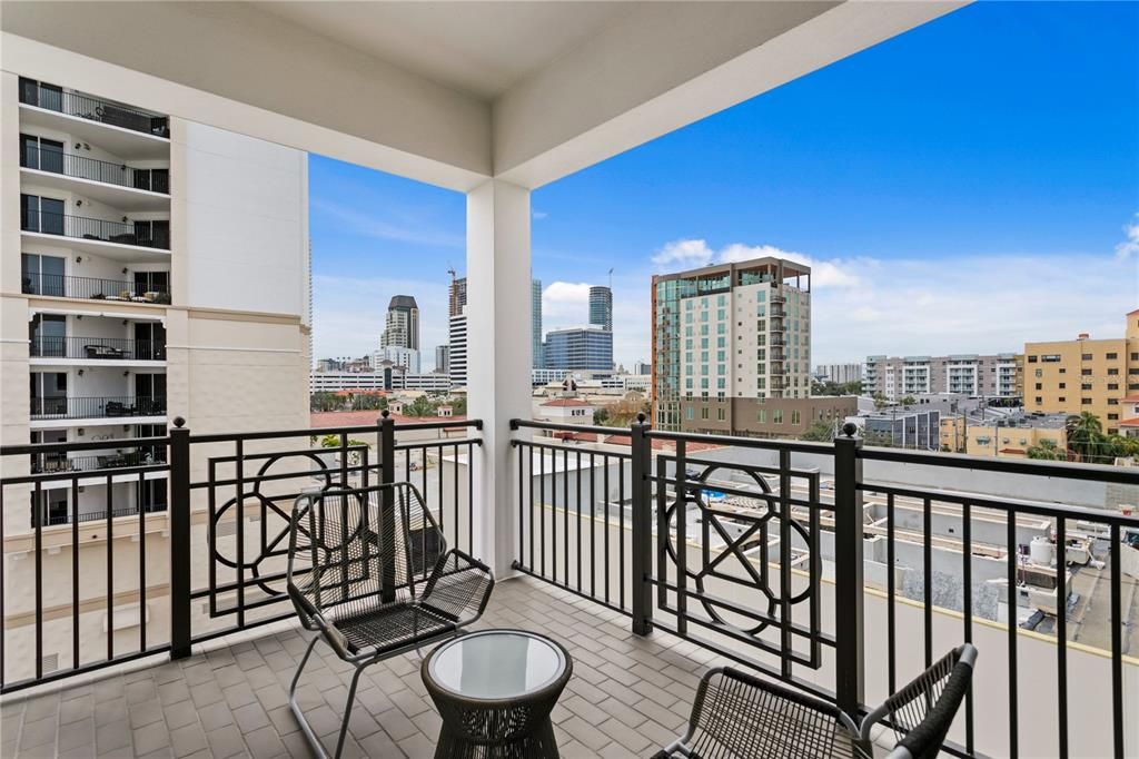 For Sale: $8,450,000 (5 beds, 6 baths, 7457 Square Feet)