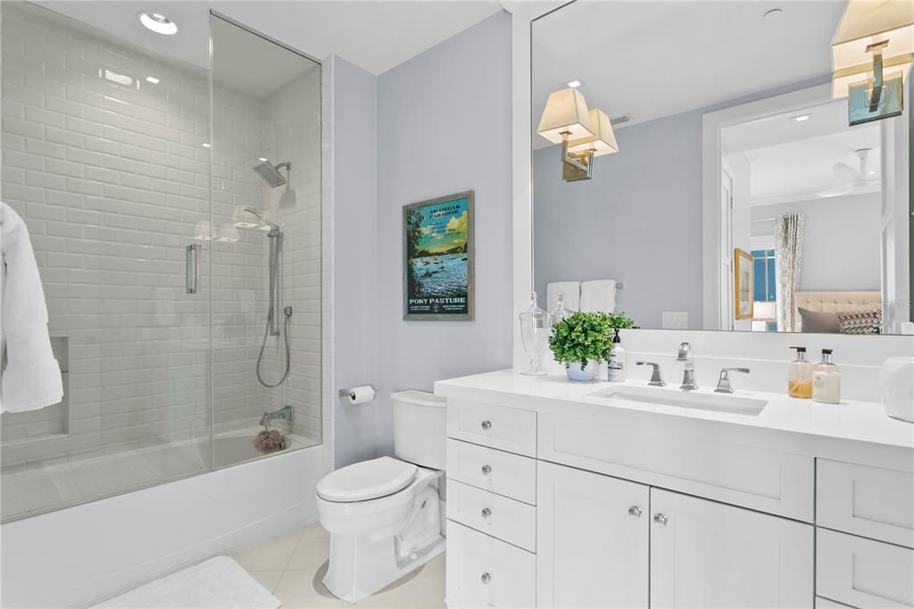 For Sale: $8,450,000 (5 beds, 6 baths, 7457 Square Feet)