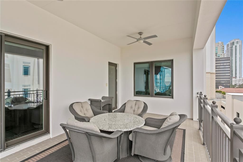 For Sale: $8,450,000 (5 beds, 6 baths, 7457 Square Feet)