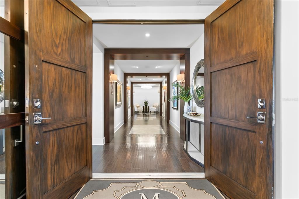 For Sale: $8,450,000 (5 beds, 6 baths, 7457 Square Feet)