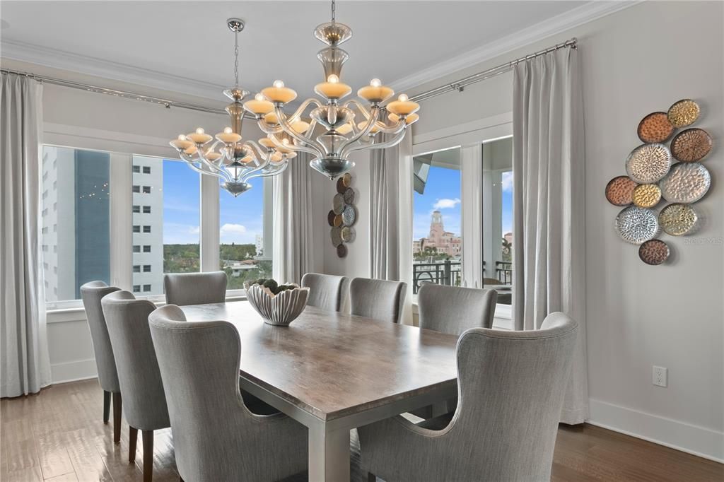 For Sale: $8,450,000 (5 beds, 6 baths, 7457 Square Feet)