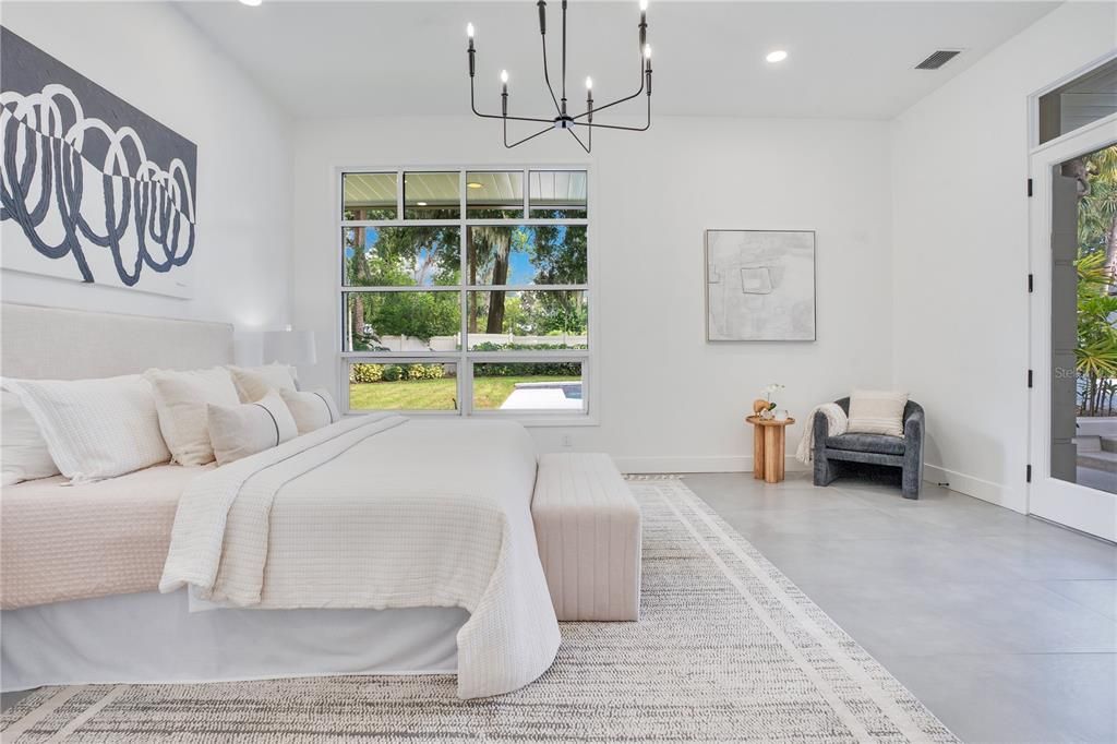 Active With Contract: $2,375,000 (5 beds, 4 baths, 4688 Square Feet)