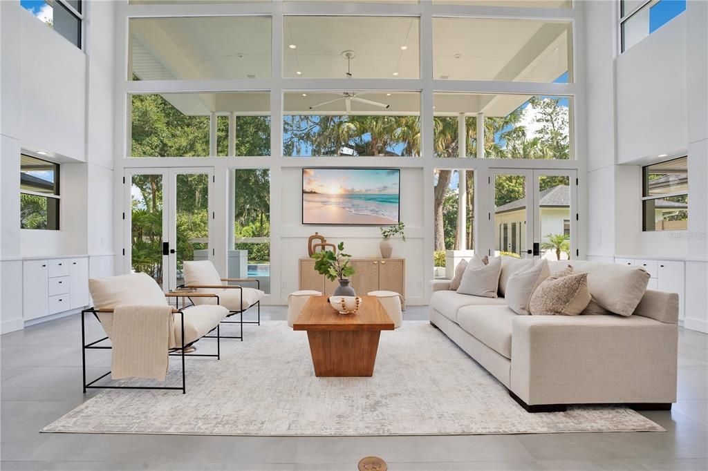 Active With Contract: $2,375,000 (5 beds, 4 baths, 4688 Square Feet)