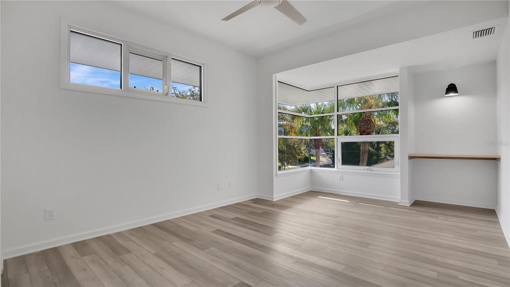 Active With Contract: $2,375,000 (5 beds, 4 baths, 4688 Square Feet)