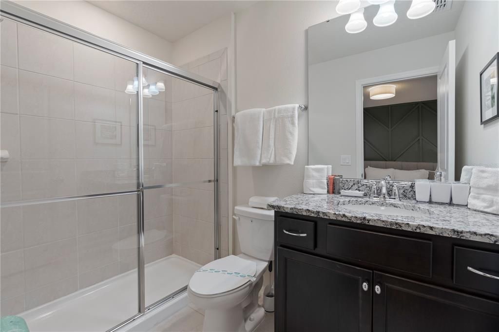 En Venta: $898,000 (10 camas, 8 baños, 4399 Pies cuadrados)