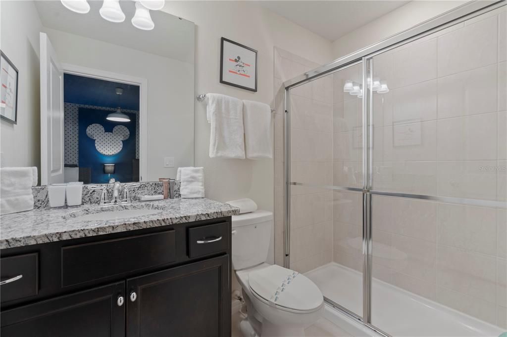 En Venta: $898,000 (10 camas, 8 baños, 4399 Pies cuadrados)