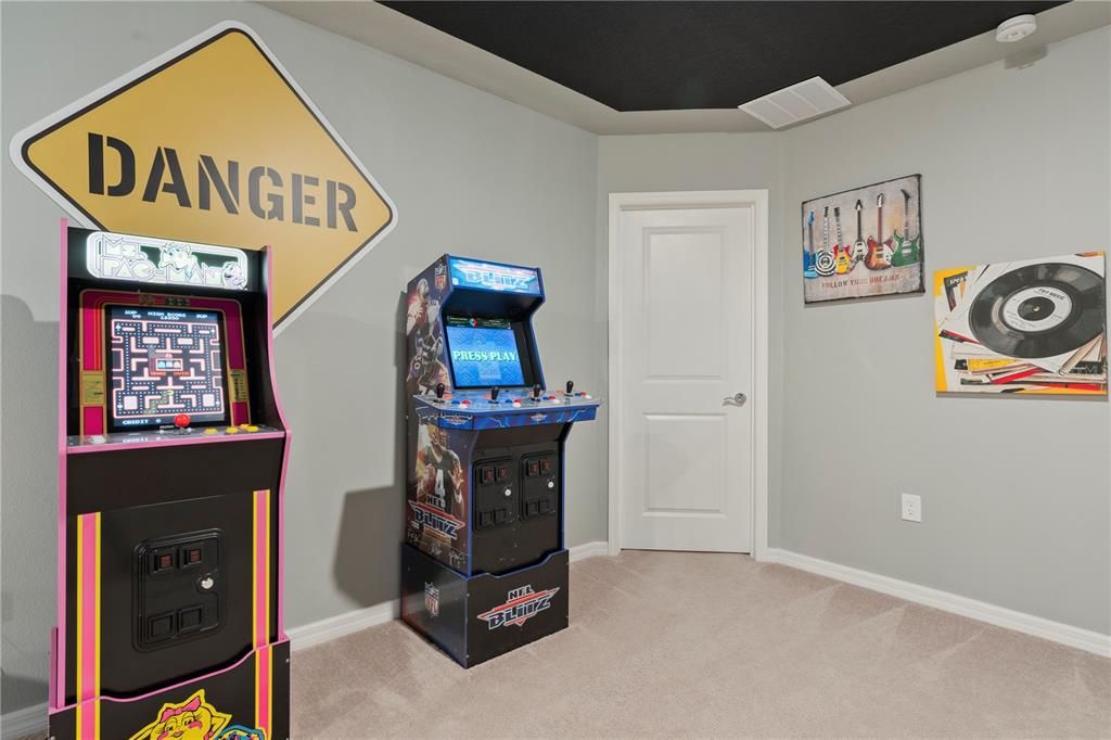 En Venta: $898,000 (10 camas, 8 baños, 4399 Pies cuadrados)