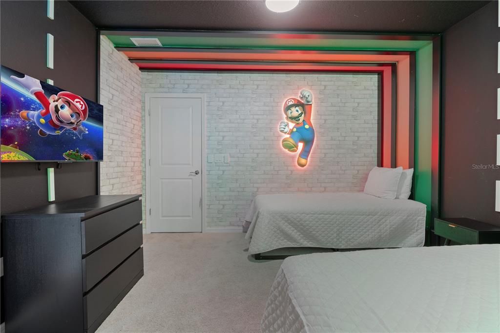 En Venta: $898,000 (10 camas, 8 baños, 4399 Pies cuadrados)