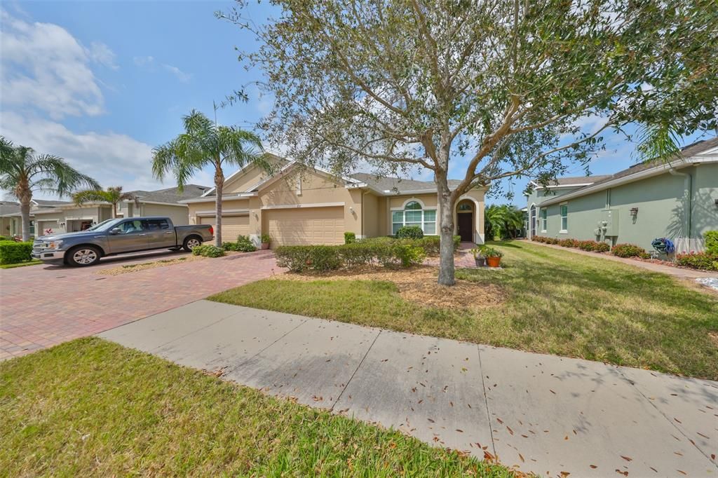 Recently Sold: $314,900 (2 beds, 2 baths, 1854 Square Feet)
