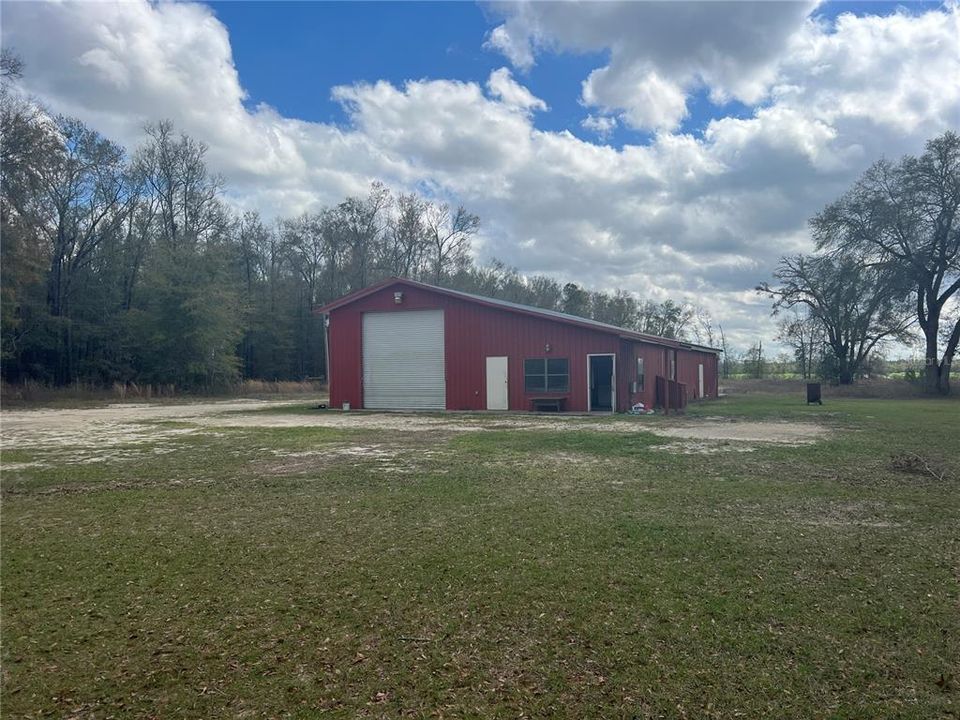 На продажу: $500,000 (5 спален, 3 ванн, 2584 Квадратных фут)