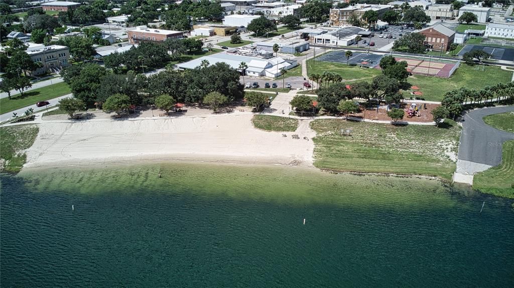 待售: $114,000 (2 贝兹, 1 浴室, 1016 平方英尺)