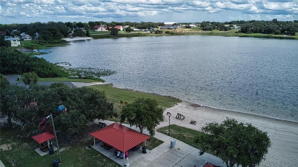 待售: $114,000 (2 贝兹, 1 浴室, 1016 平方英尺)