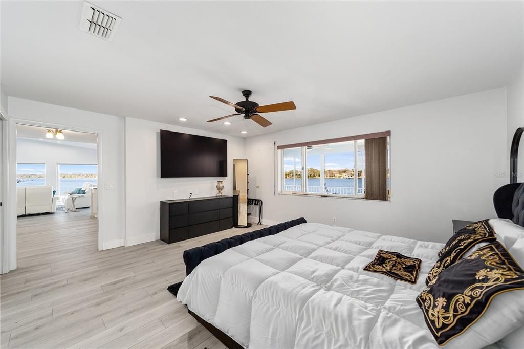 待售: $1,495,000 (3 贝兹, 2 浴室, 2220 平方英尺)