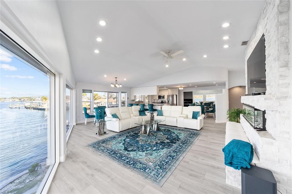 待售: $1,495,000 (3 贝兹, 2 浴室, 2220 平方英尺)