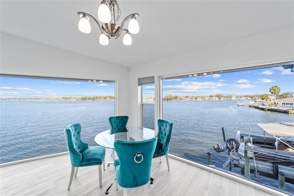 待售: $1,495,000 (3 贝兹, 2 浴室, 2220 平方英尺)