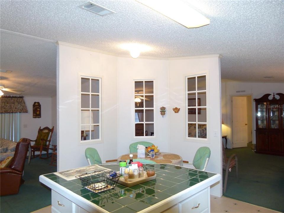 For Sale: $349,000 (3 beds, 2 baths, 1968 Square Feet)