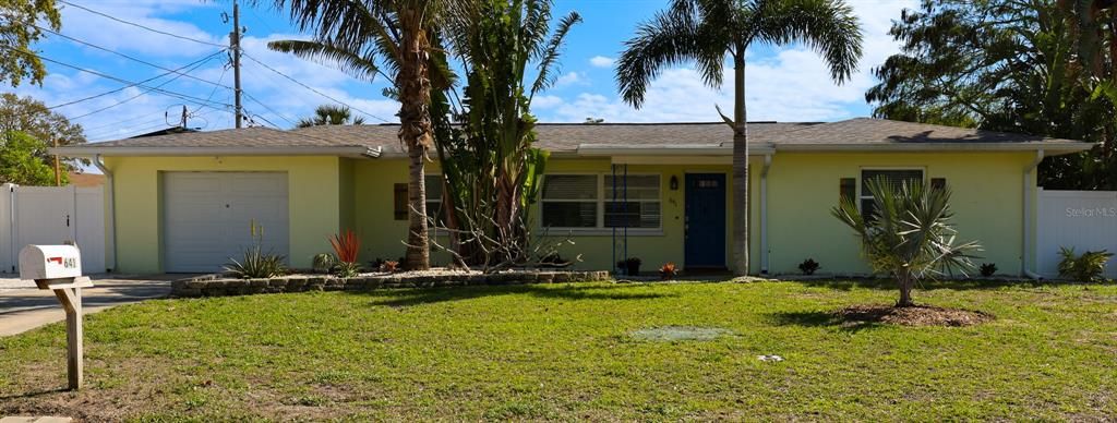 Recently Rented: $3,000 (2 beds, 2 baths, 1432 Square Feet)