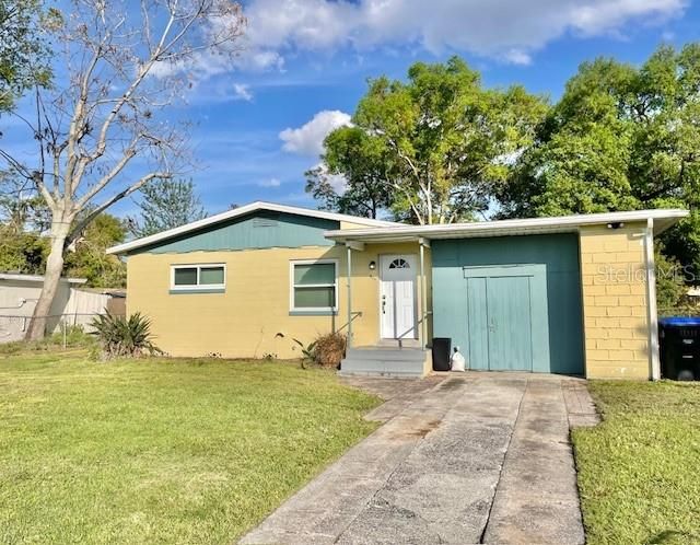 Recently Rented: $1,695 (3 beds, 1 baths, 951 Square Feet)