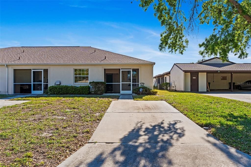 Недавно продано: $200,000 (2 спален, 2 ванн, 1028 Квадратных фут)