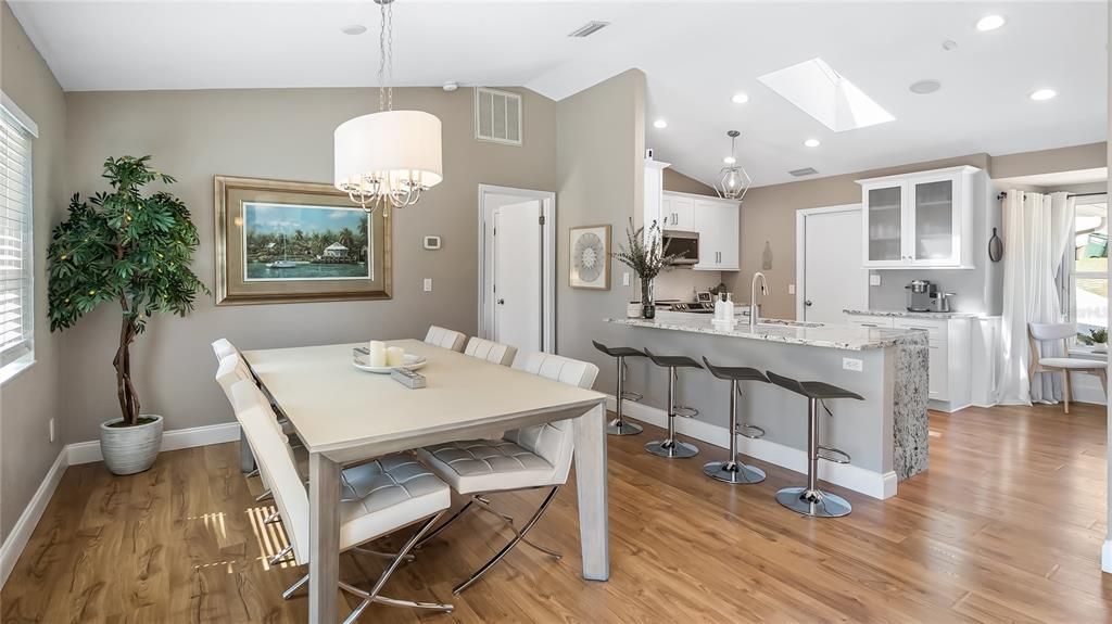 For Sale: $750,000 (5 beds, 4 baths, 3337 Square Feet)