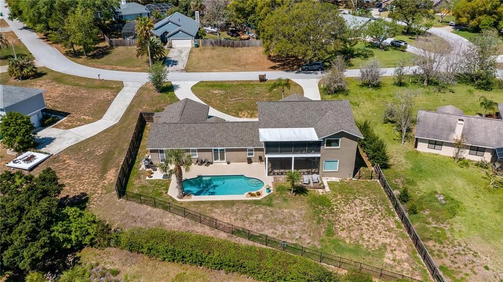 For Sale: $750,000 (5 beds, 4 baths, 3337 Square Feet)