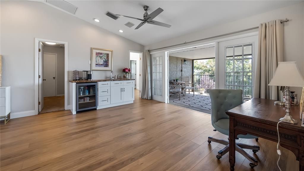 For Sale: $750,000 (5 beds, 4 baths, 3337 Square Feet)