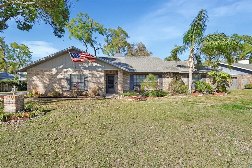 最近售出: $409,900 (4 贝兹, 3 浴室, 1928 平方英尺)