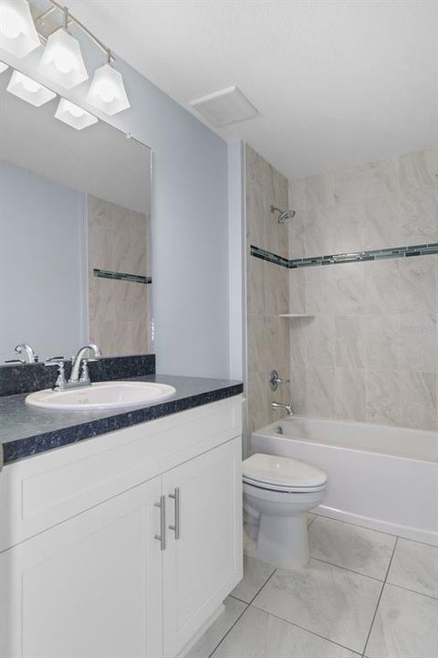 Active With Contract: $349,900 (3 beds, 2 baths, 1965 Square Feet)