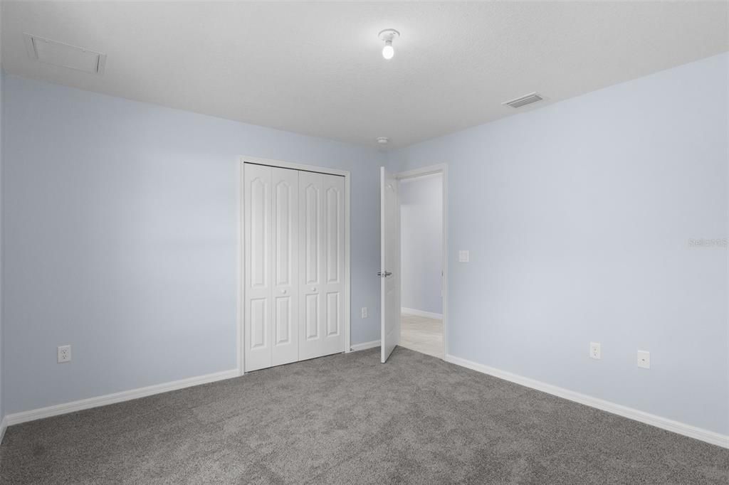 Active With Contract: $349,900 (3 beds, 2 baths, 1965 Square Feet)