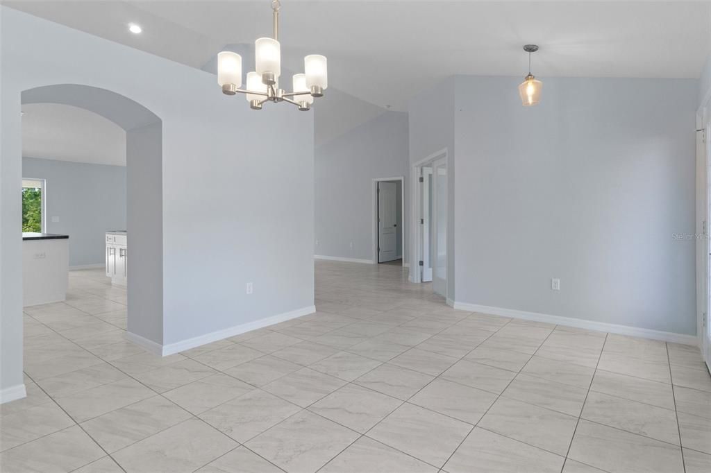 Active With Contract: $349,900 (3 beds, 2 baths, 1965 Square Feet)