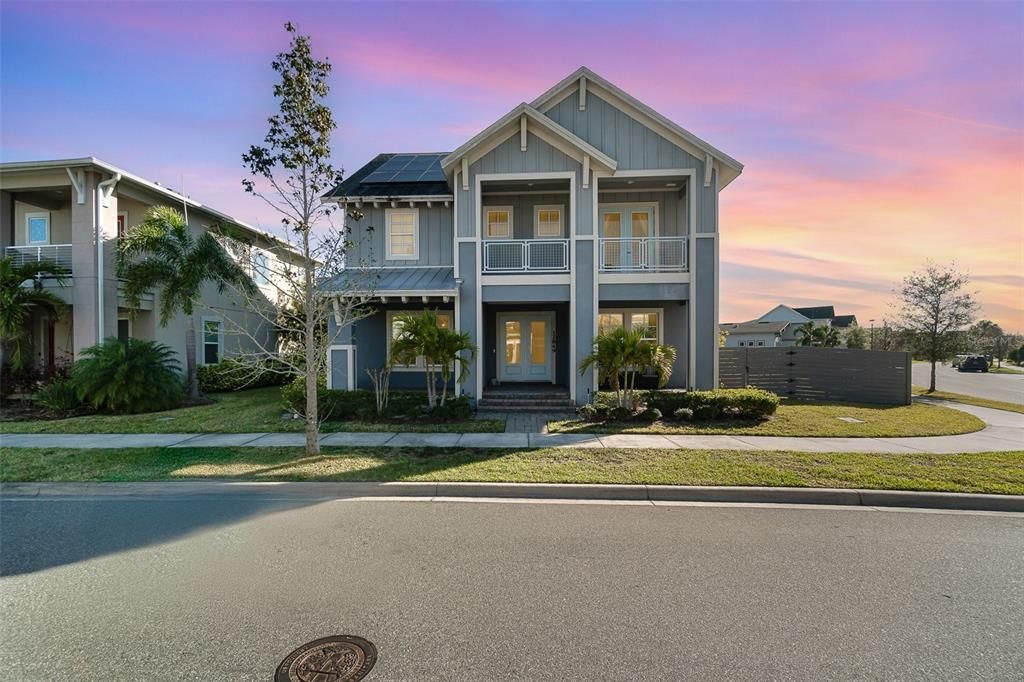 Recently Sold: $1,000,000 (5 beds, 4 baths, 4063 Square Feet)