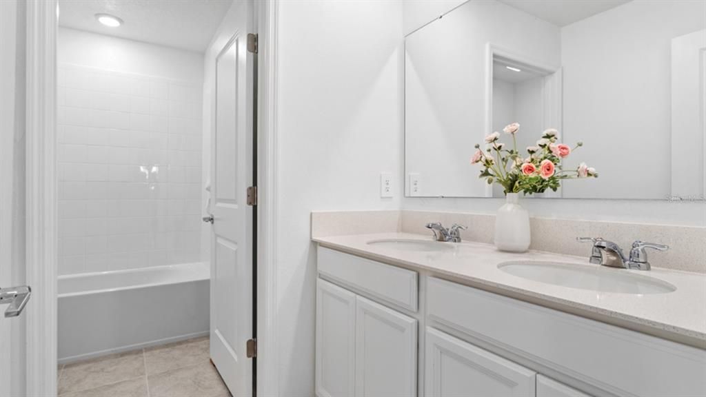 Active With Contract: $344,749 (5 beds, 2 baths, 2427 Square Feet)