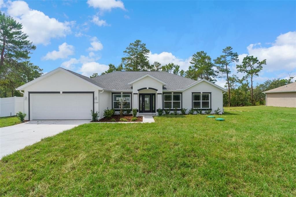 Active With Contract: $349,900 (3 beds, 2 baths, 1965 Square Feet)