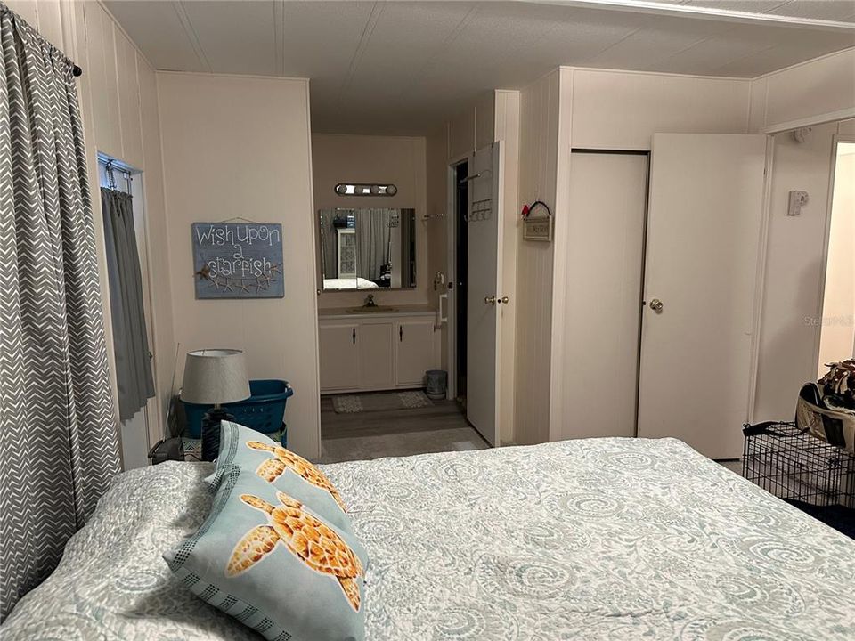 For Sale: $122,500 (2 beds, 2 baths, 1008 Square Feet)