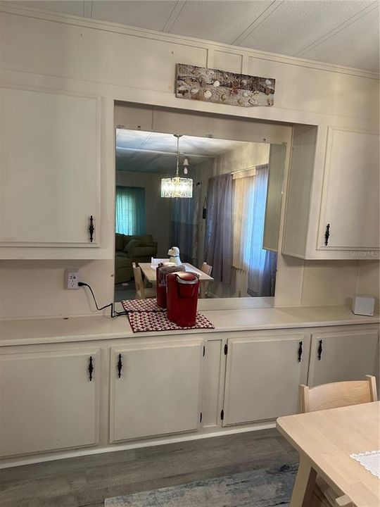 For Sale: $122,500 (2 beds, 2 baths, 1008 Square Feet)