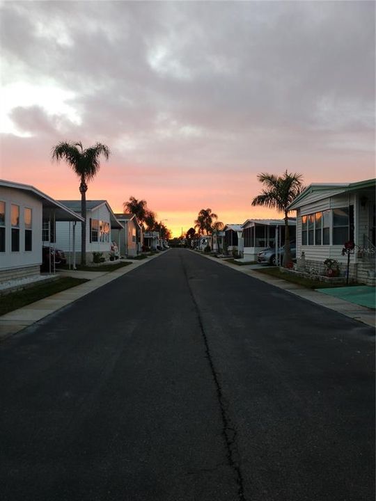 For Sale: $122,500 (2 beds, 2 baths, 1008 Square Feet)