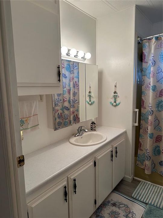 For Sale: $122,500 (2 beds, 2 baths, 1008 Square Feet)