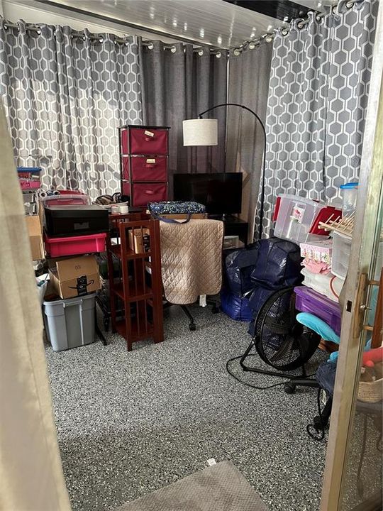 For Sale: $122,500 (2 beds, 2 baths, 1008 Square Feet)