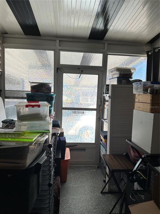 For Sale: $122,500 (2 beds, 2 baths, 1008 Square Feet)