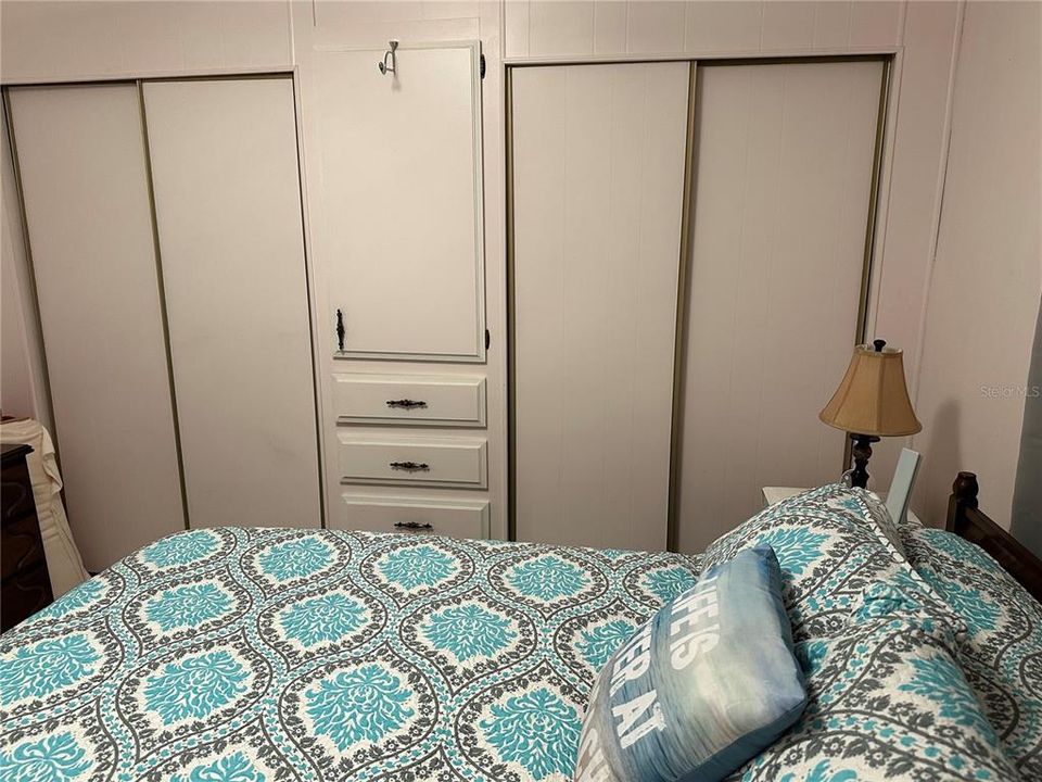 For Sale: $122,500 (2 beds, 2 baths, 1008 Square Feet)