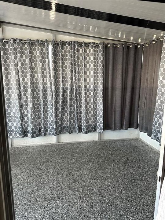 For Sale: $122,500 (2 beds, 2 baths, 1008 Square Feet)